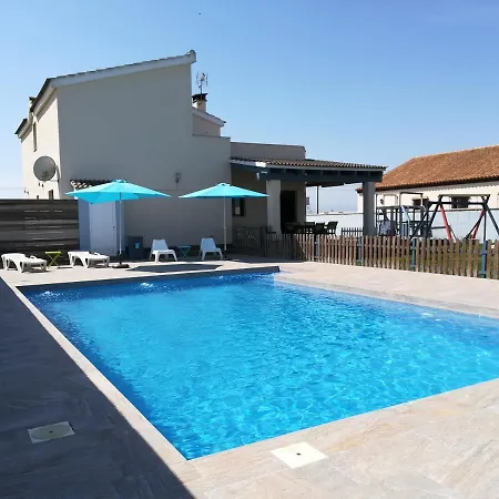 Villa Victoria *